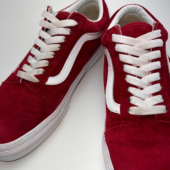 Vans Old Skool Red Suede Sneaker, Men's Size 6.5, Women's Size 8 - Picture 2 of 12
